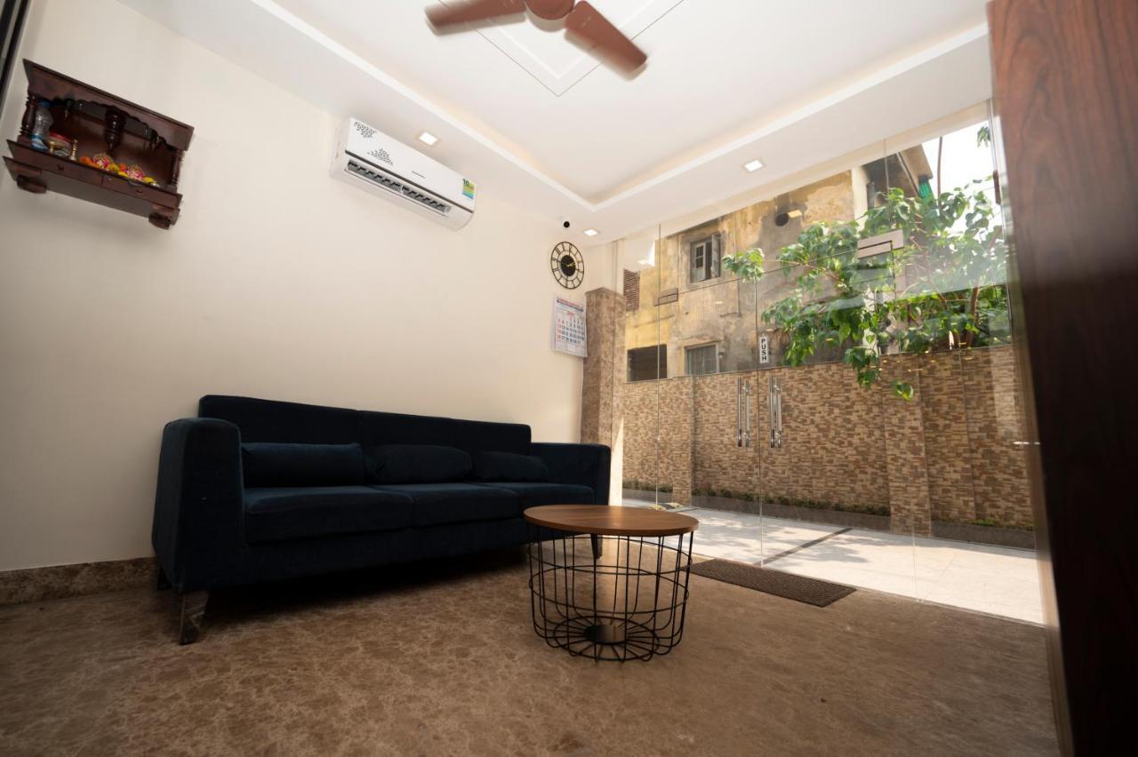 Lakeside Suites Calcutta  Esterno foto