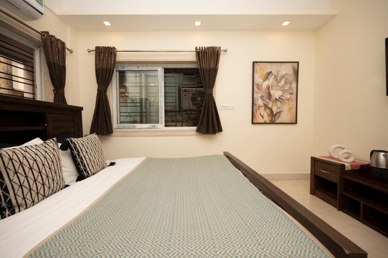 Lakeside Suites Calcutta  Esterno foto