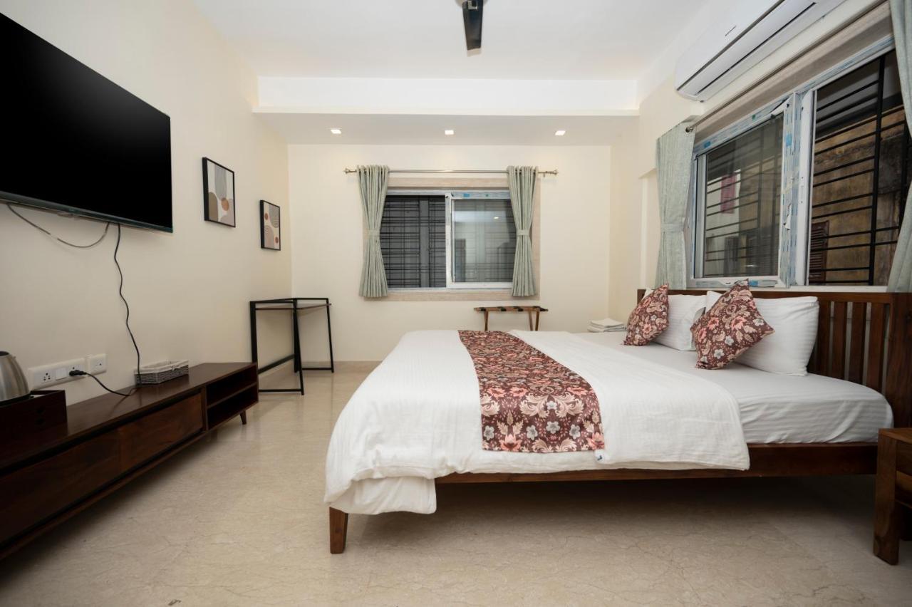 Lakeside Suites Calcutta  Esterno foto