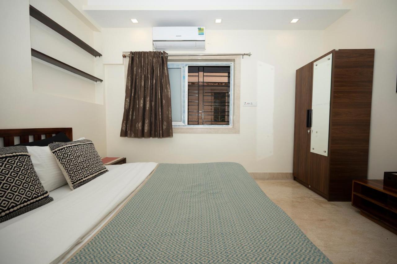 Lakeside Suites Calcutta  Esterno foto