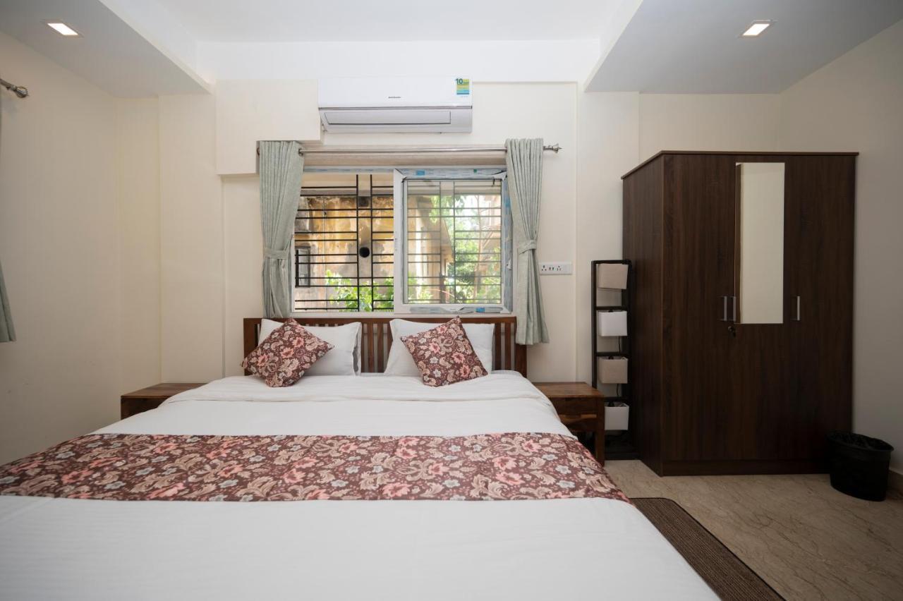Lakeside Suites Calcutta  Esterno foto