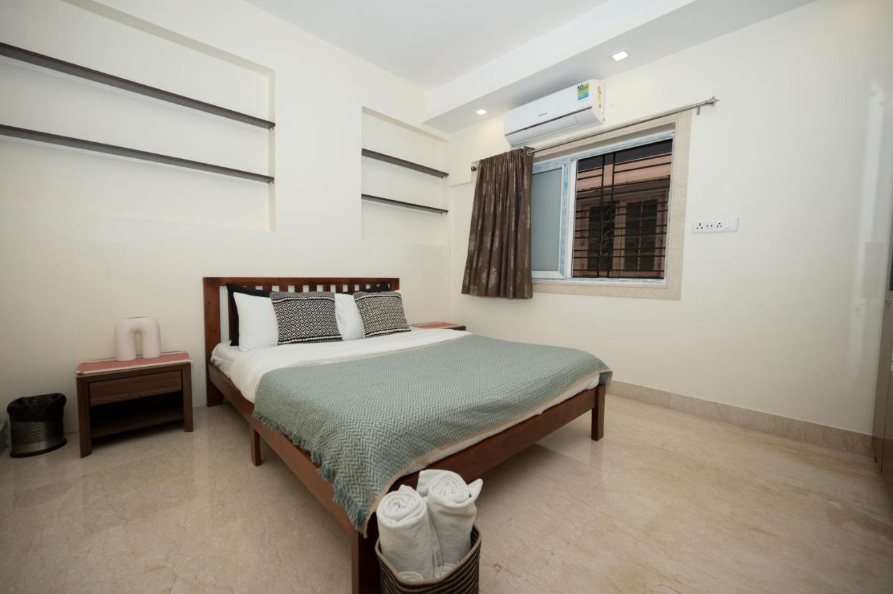 Lakeside Suites Calcutta  Esterno foto