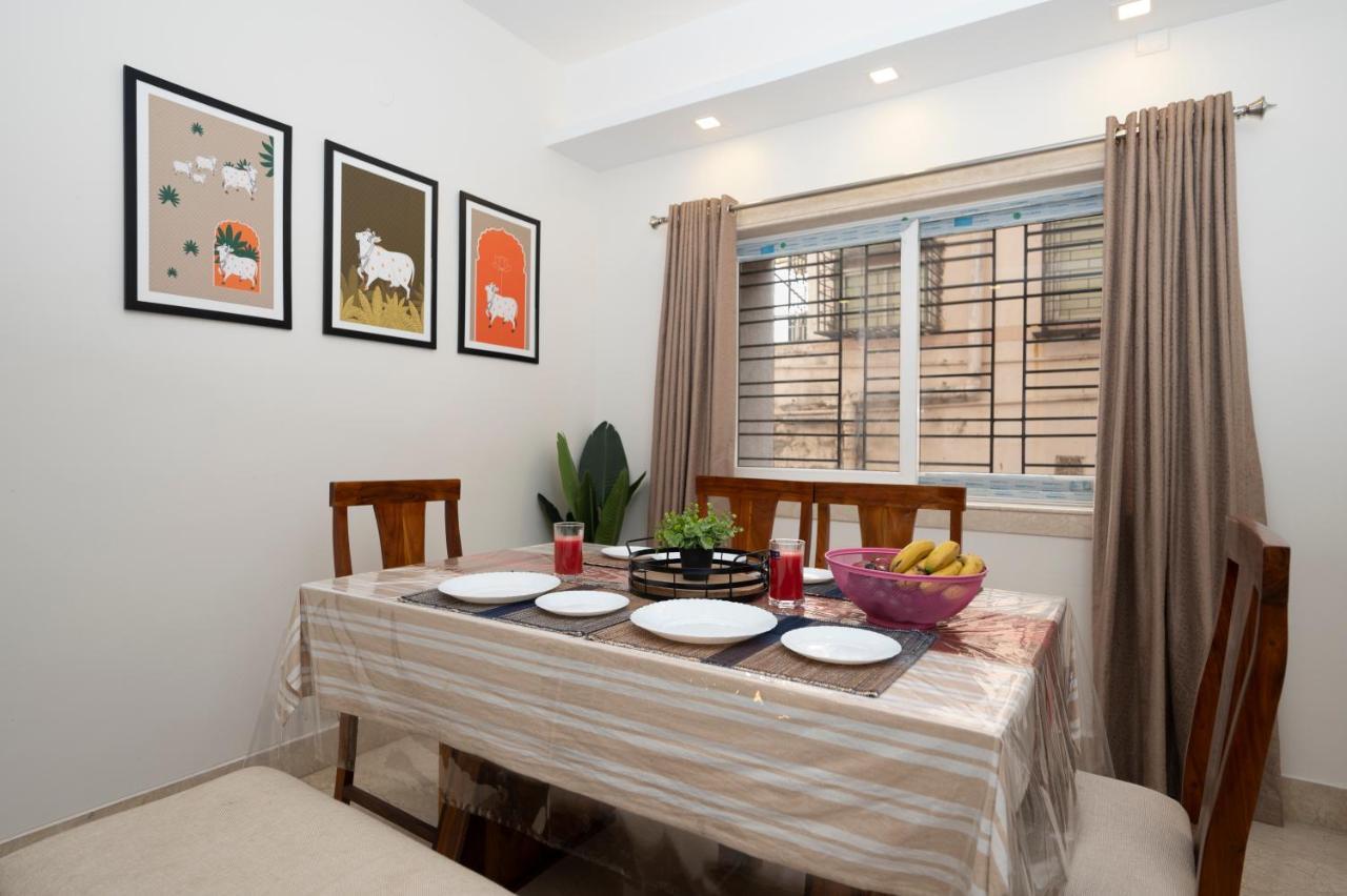 Lakeside Suites Calcutta  Esterno foto