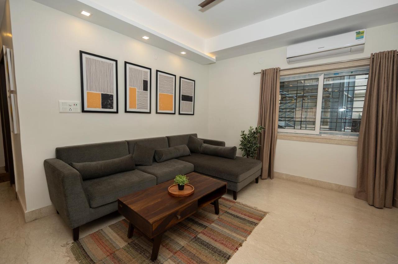 Lakeside Suites Calcutta  Esterno foto