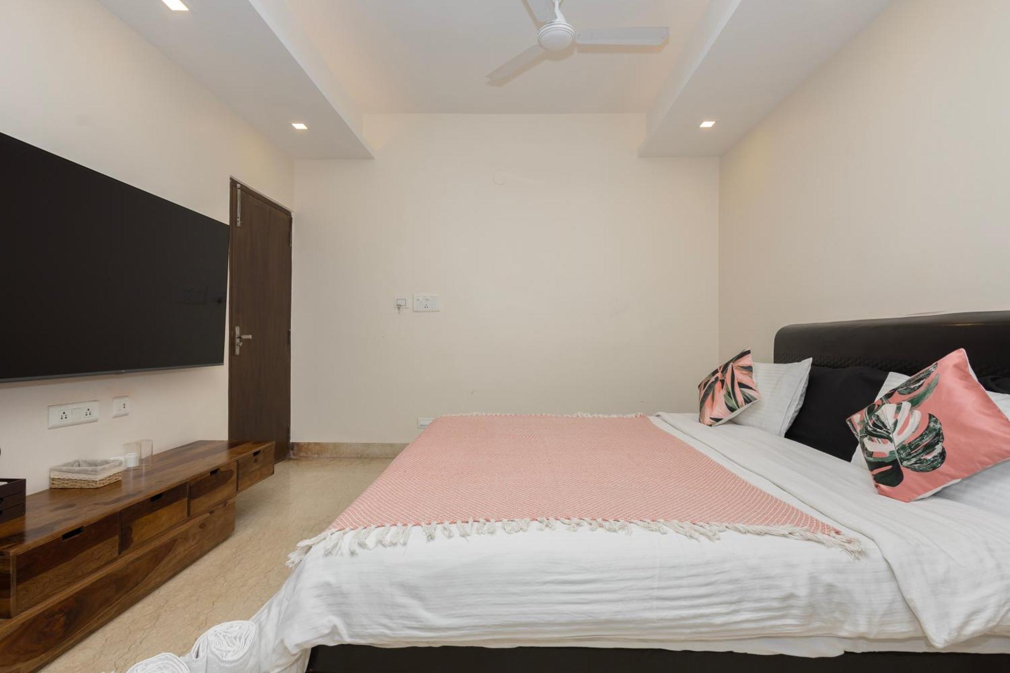 Lakeside Suites Calcutta  Esterno foto